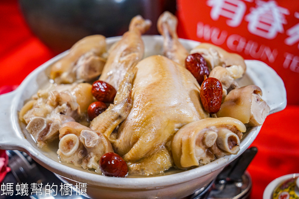 有春茶館 | 2025台中年菜外帶，精緻台味年菜享早鳥優惠價！