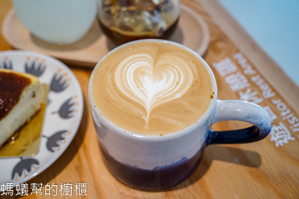 一日咖啡 | 藏在草屯工藝研究中心生活工藝館一樓。