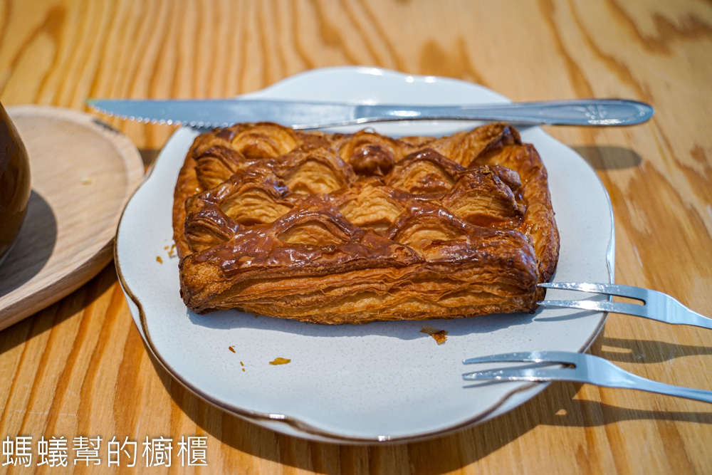一日咖啡 | 藏在草屯工藝研究中心生活工藝館一樓。