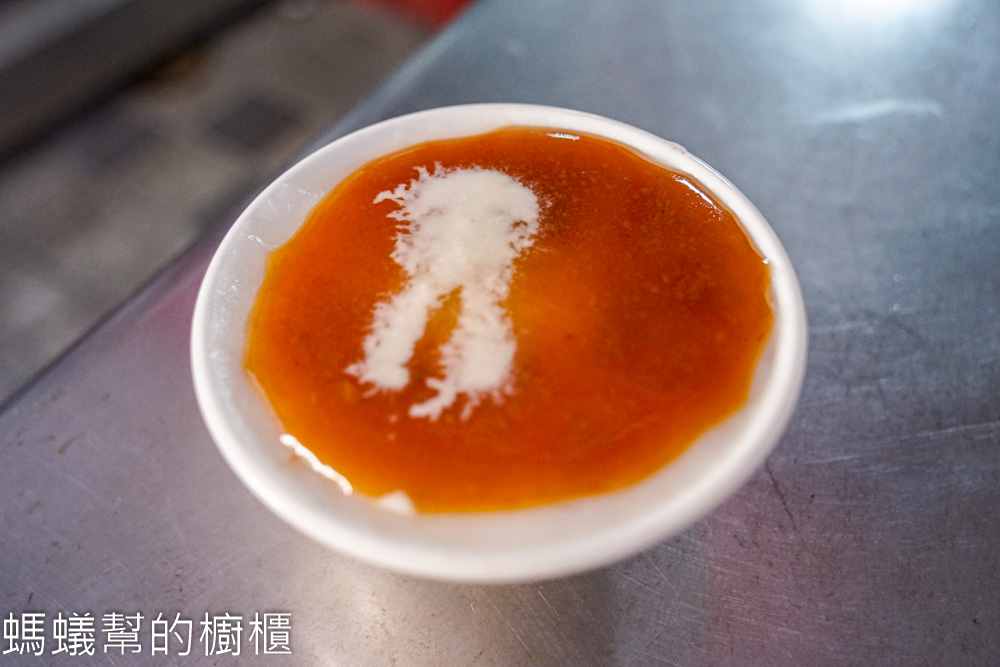 碗粿世家 | 鹿港吃熱呼呼碗粿，就在王罔麵線跟肉焿泉旁邊。