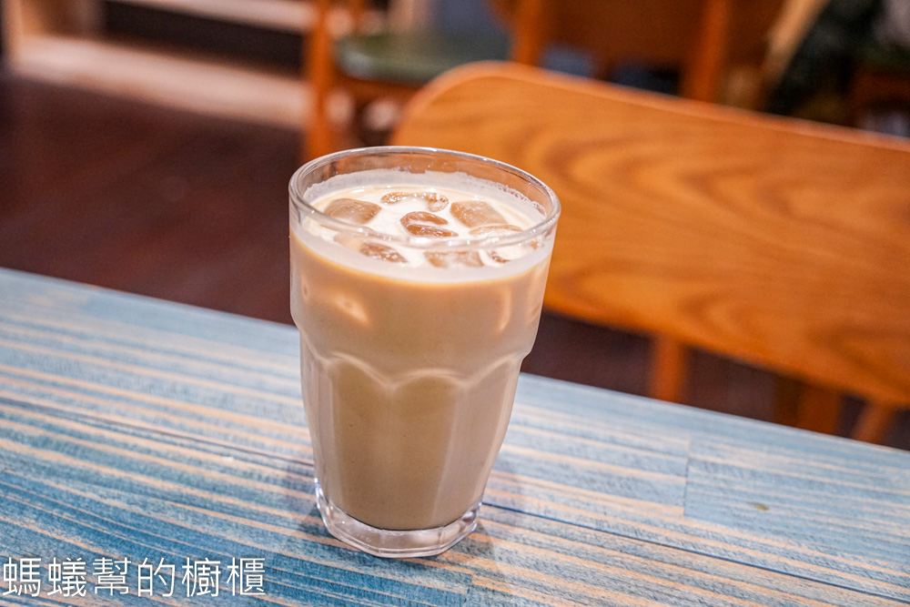 Twin Brothers Coffee | 台北車站附近人氣肉桂捲。