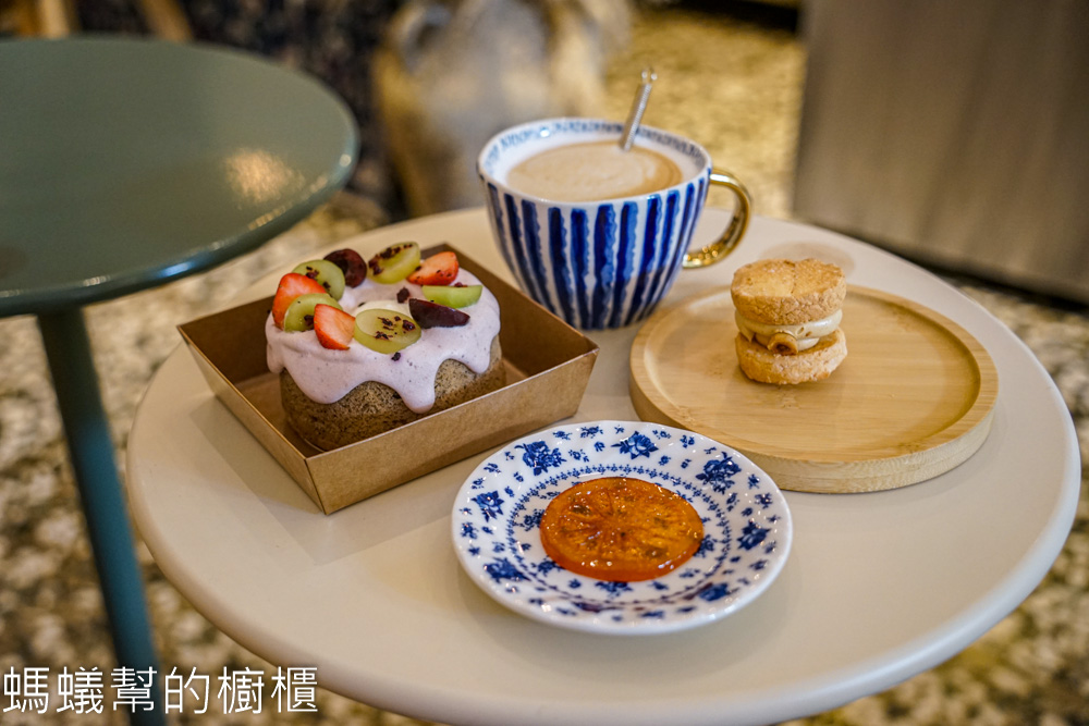 常菓子 | 彰化市小巷裡新店址，可以內用下午茶甜點。