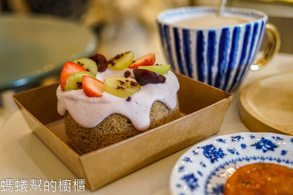 常菓子 | 彰化市小巷裡新店址，可以內用下午茶甜點。