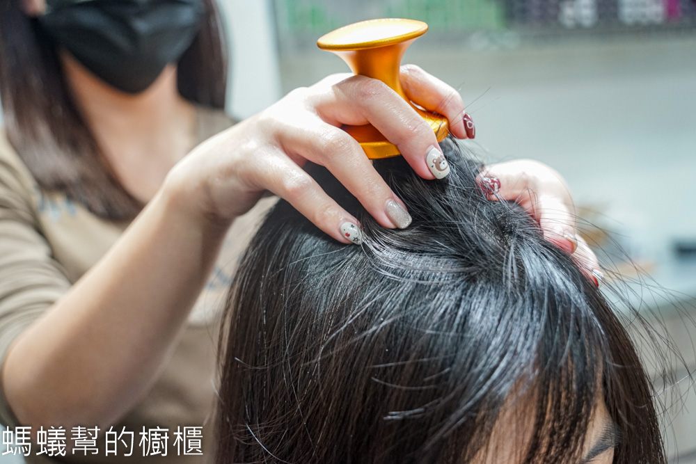 LILIGHT員林舒壓洗髮推薦，頭皮肩頸舒壓超舒服，韓金結構式護髮。