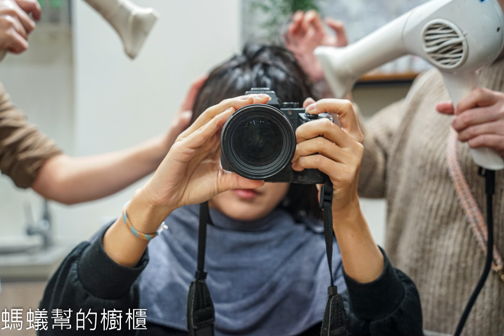 LILIGHT員林舒壓洗髮推薦,頭皮肩頸舒壓超舒服,韓金結構式護髮。