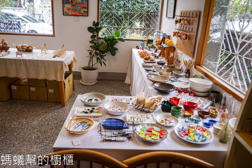小野食堂 | 台中西區二樓日式食堂，廣島牡蠣飯糰好吃。