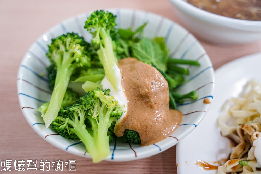 登鮮嘉義公園涼麵肉羹(文化店)-嘉義白醋涼麵，文化路涼麵。
