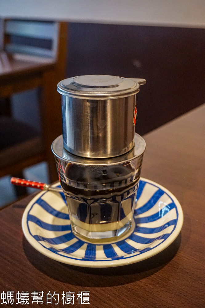 XinChào越南café咖啡美食 | 林內火車站後方老屋北越美食。