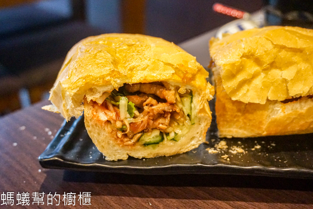 XinChào越南café咖啡美食 | 林內火車站後方老屋北越美食。