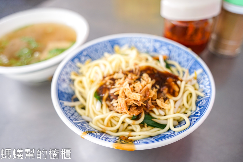 斗南蒜頭麵 | 斗南圓環四寶之一，蒜酥加上油蔥酥飄香乾麵。