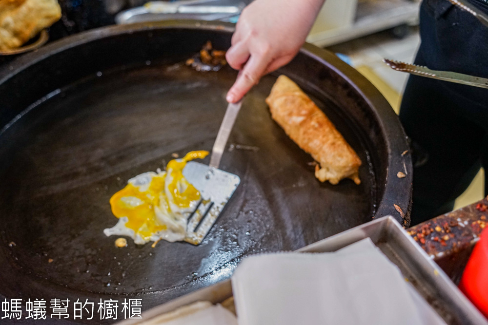 清寶鹹油條彰化直營店 | 彰化市早餐推薦，Q彈口感油條。