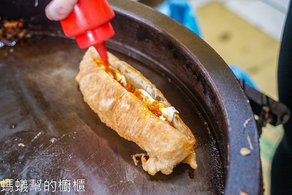 清寶鹹油條彰化直營店 | 彰化市早餐推薦，Q彈口感油條。