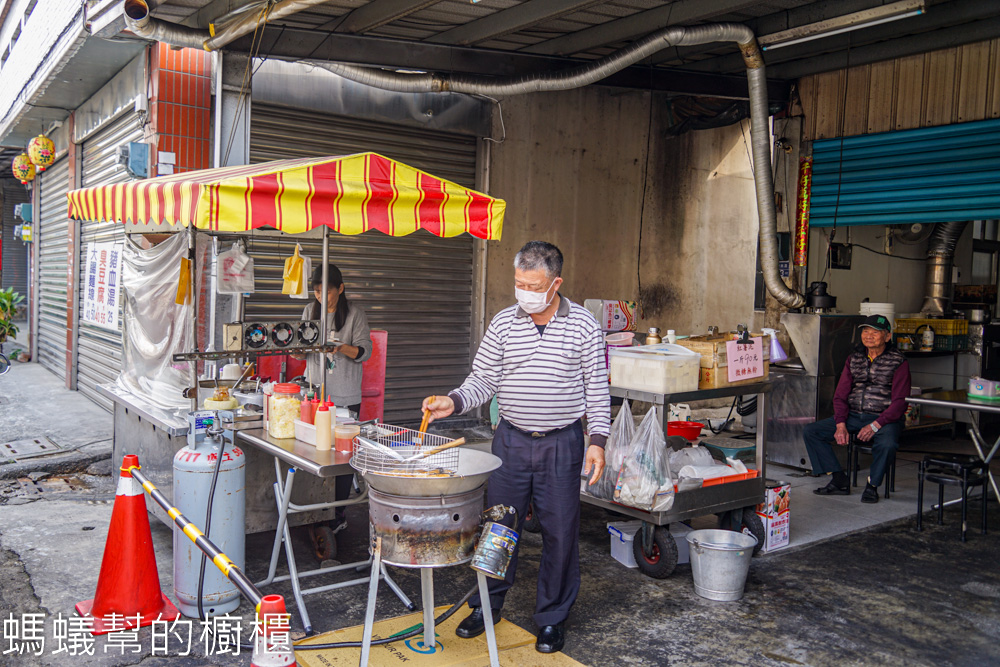 石榴班阿賜古早味臭豆腐 | 雲林斗六石榴超好吃臭豆腐。