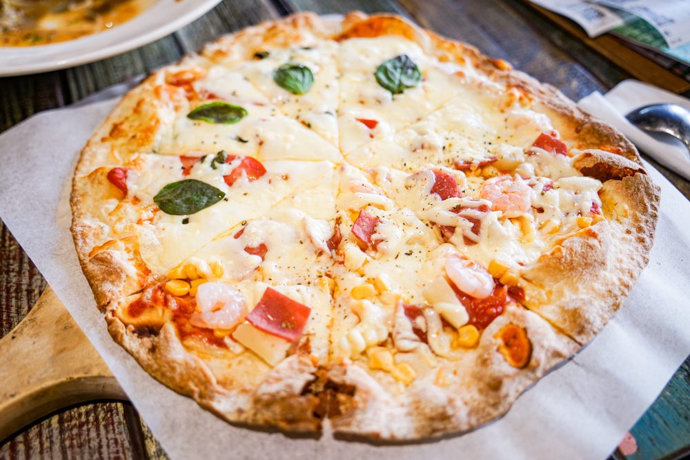 你好義式 | 彰化市超水準義大利麵、PIZZA，慶豐牛排隔壁。