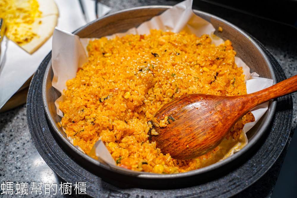 甩鍋雞韓式炒雞吃到飽中友店 | 台中吃到飽469，韓式炸雞、辣炒年糕、韓國魚板。