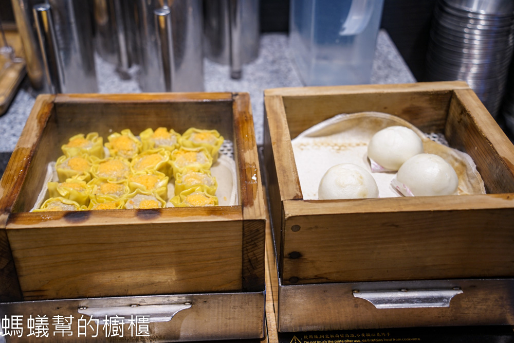 甩鍋雞韓式炒雞吃到飽中友店 | 台中吃到飽469，韓式炸雞、辣炒年糕、韓國魚板。