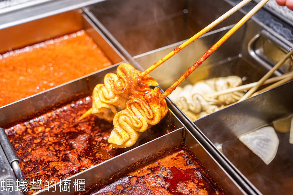 甩鍋雞韓式炒雞吃到飽中友店 | 台中吃到飽469，韓式炸雞、辣炒年糕、韓國魚板。