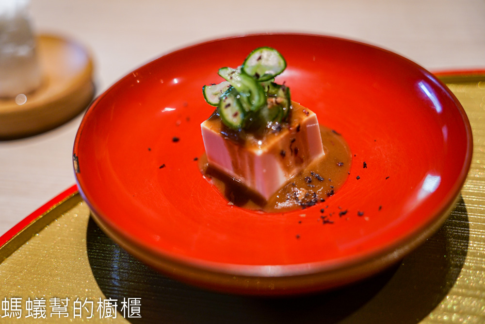 自在天·沾麵專賣店 | 台中南區全台首間拉麵蔬食板前料理餐廳。