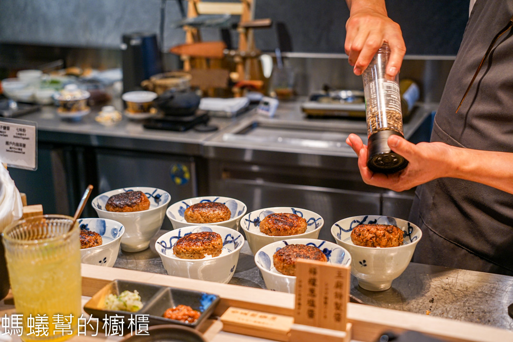 自在天·沾麵專賣店 | 台中南區全台首間拉麵蔬食板前料理餐廳。