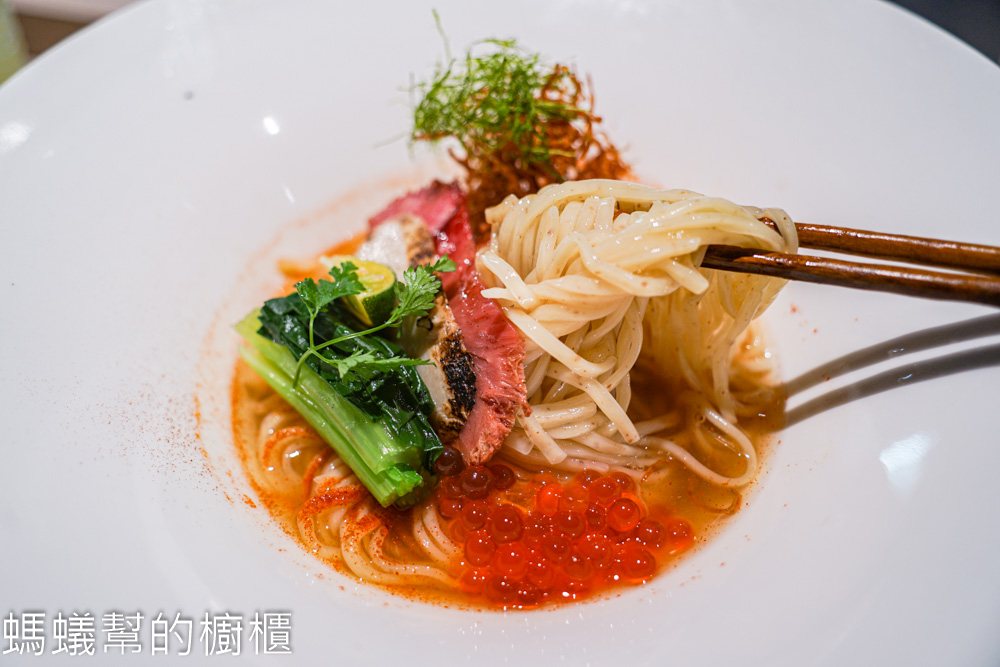 自在天·沾麵專賣店 | 台中南區全台首間拉麵蔬食板前料理餐廳。