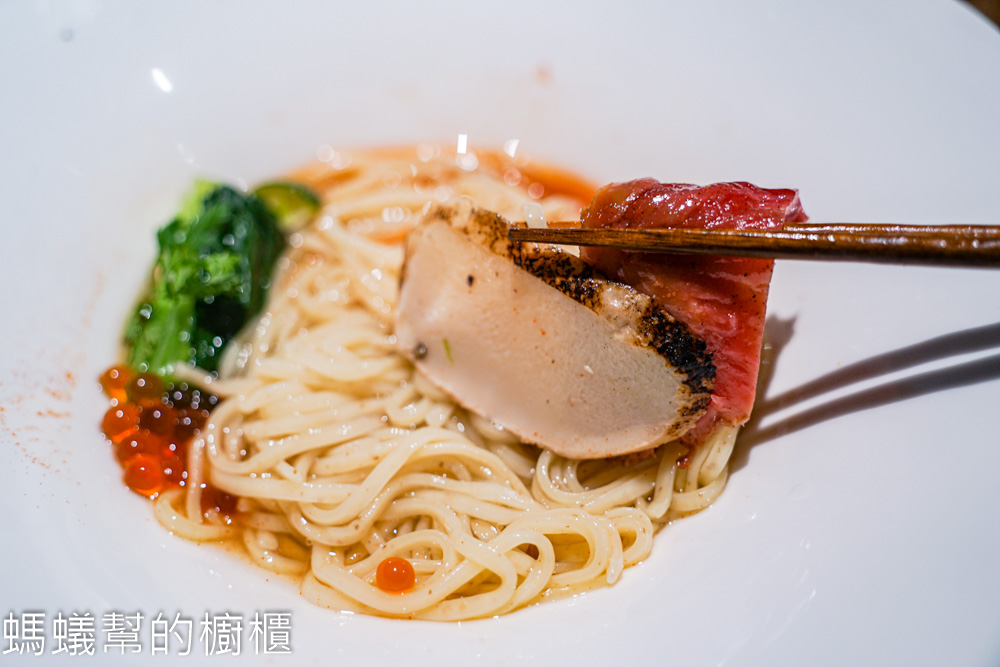 自在天·沾麵專賣店 | 台中南區全台首間拉麵蔬食板前料理餐廳。