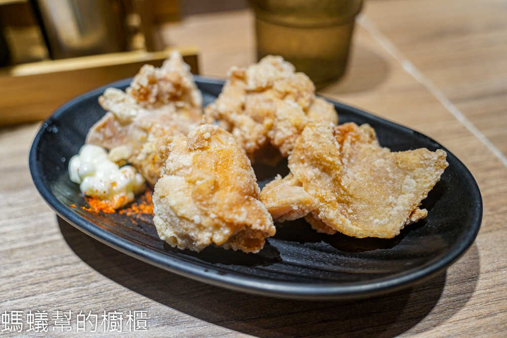 瀧野橫濱家系拉麵 | 嘉義市濃厚豚骨拉麵，賣拉麵也有賣飯類。