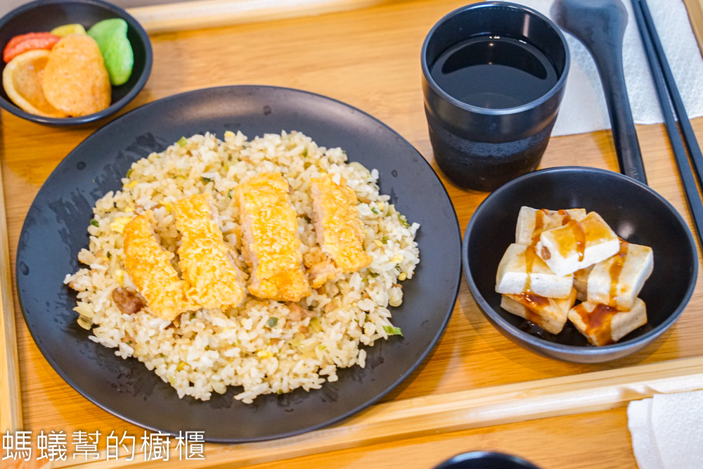 溪湖拾貳｜平價早午晚餐｜餐廳美食推薦｜下午茶聚餐首選｜電影包場｜定食鍋物｜韓式拉麵｜飯麵水餃｜義大利麵｜鬆餅披薩｜蛋糕甜點｜炸物小點｜網美打卡景點｜露營咖啡廳