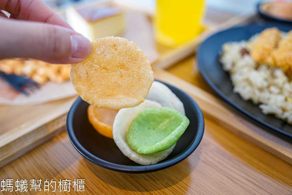 溪湖拾貳｜平價早午晚餐｜餐廳美食推薦｜下午茶聚餐首選｜電影包場｜定食鍋物｜韓式拉麵｜飯麵水餃｜義大利麵｜鬆餅披薩｜蛋糕甜點｜炸物小點｜網美打卡景點｜露營咖啡廳