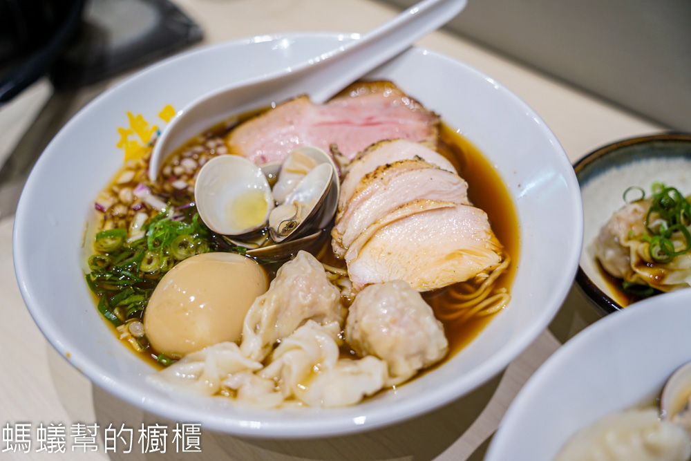 鶴得拉麵 | 台中北區科博館附近拉麵店，麵屋黑心二店。