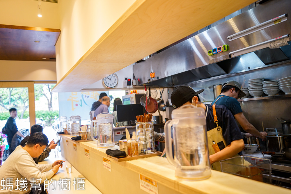 鶴得拉麵 | 台中北區科博館附近拉麵店，麵屋黑心二店。