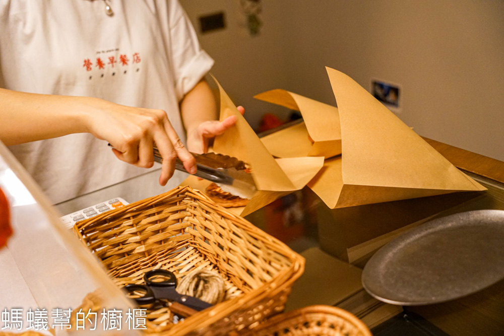 寓蒔JADE | 員林藏在影城市場裡的可頌專賣店，營業日看IG。