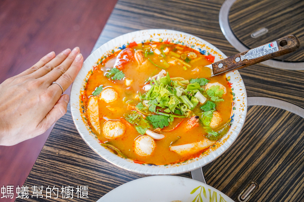 阿蘭泰國菜專賣店 | 彰化大村道地泰式餐食，冬蔭功、炒河粉。