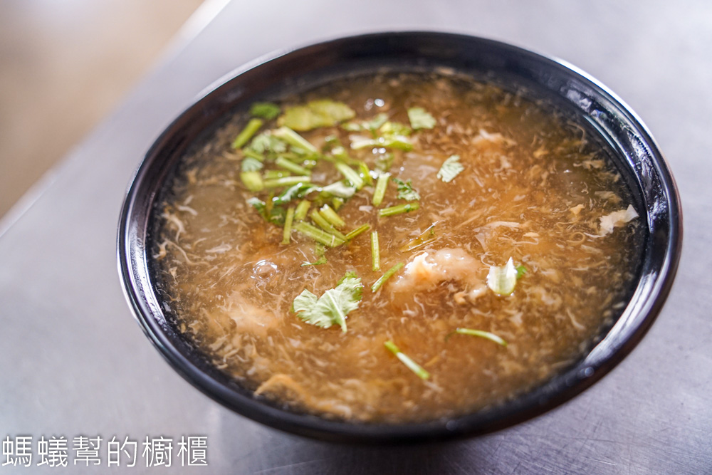 碗粿順 | 花壇口庄順字號碗粿肉羹，不起眼鐵皮屋裡美味碗粿。