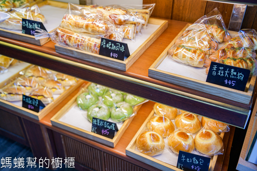 揪麵包 | 埤頭平價可頌麵包，可頌水準高，自家培養酵母。