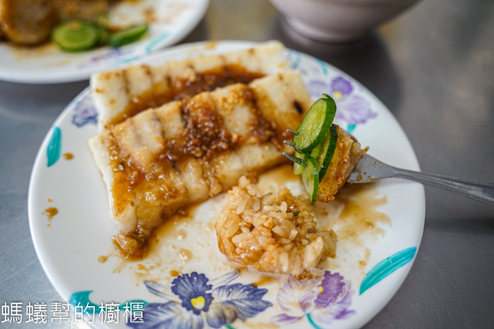 三代祖傳九重粿員農店(原員東店) | 層層堆疊Q嫩口感，必吃糯米腸。