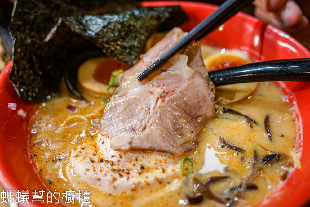 渡山樓 | 台中西區濃厚雞豚拉麵、魚介拉麵，濃厚系口味受到喜愛。