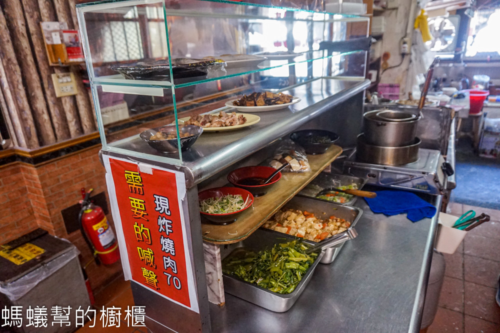 安溪蛤仔麵 | 彰化秀水五燈獎歌王的麵店，藏身在秀水小路裡。