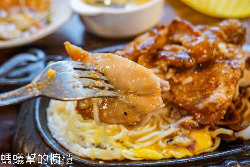 慶豐牛排員林店 | 員林老牌牛排館，排餐加自助吧吃到飽，從小吃到大的好味道。