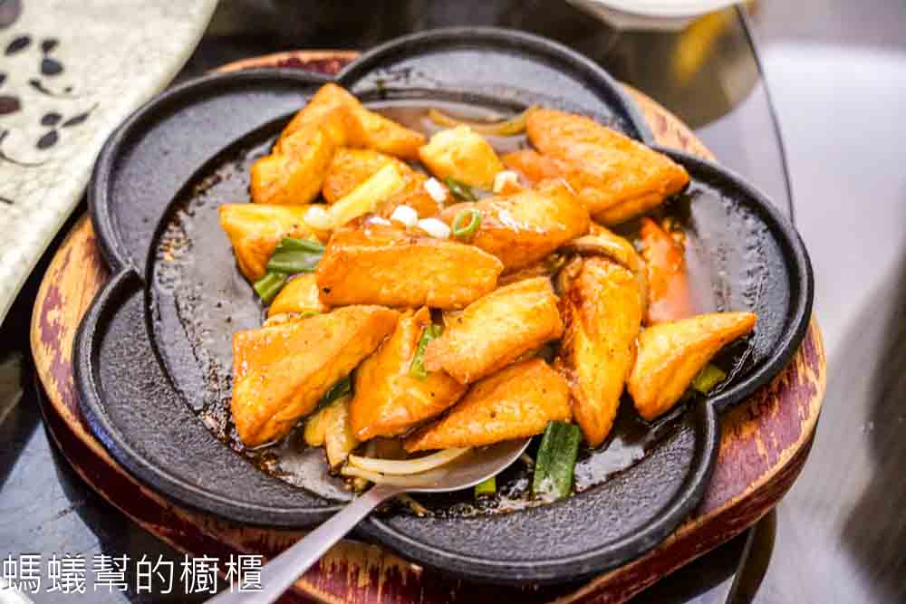 竹香園甕缸雞總店 | 台南白河關子嶺人氣甕缸雞店，熱炒台菜也很好吃！