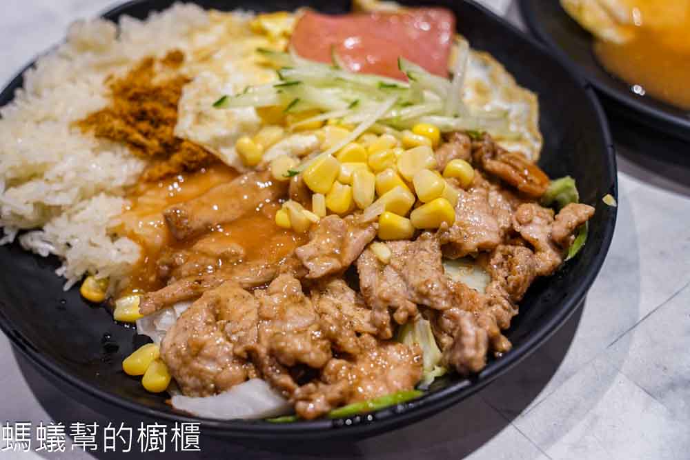 金豆漿早餐 | 彰化市特色海盜餐、粉漿蛋餅、麥角粥，遷新址到成功路。