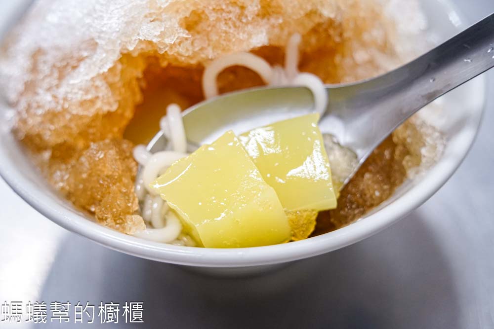 勇伯粉粿 | 和美菜市場裡人氣粉粿冰、甜粽冰，限量甜粽晚來容易賣完囉。