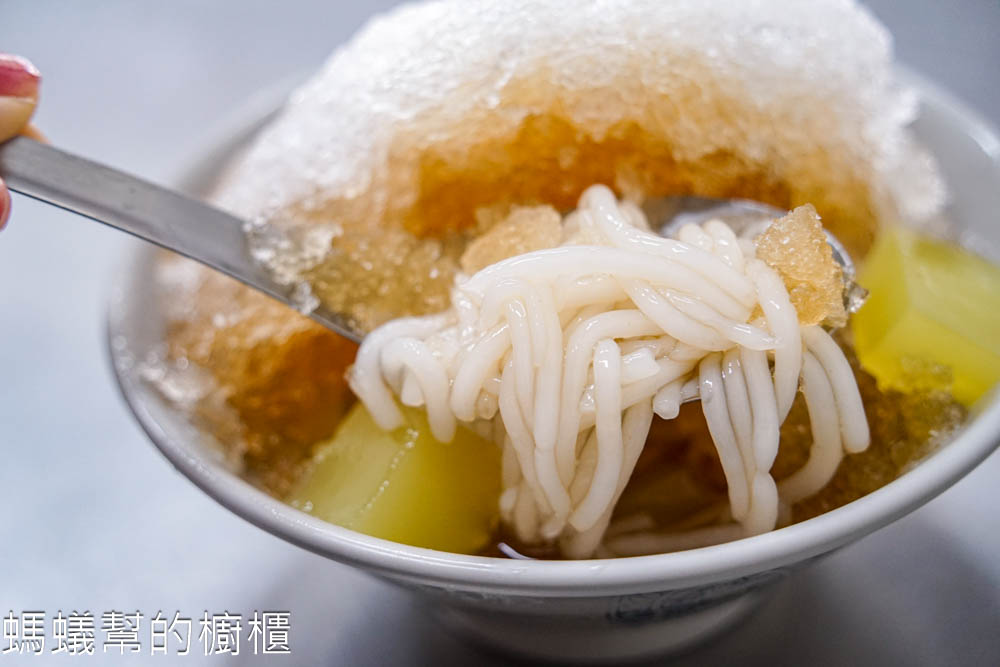 勇伯粉粿 | 和美菜市場裡人氣粉粿冰、甜粽冰，限量甜粽晚來容易賣完囉。
