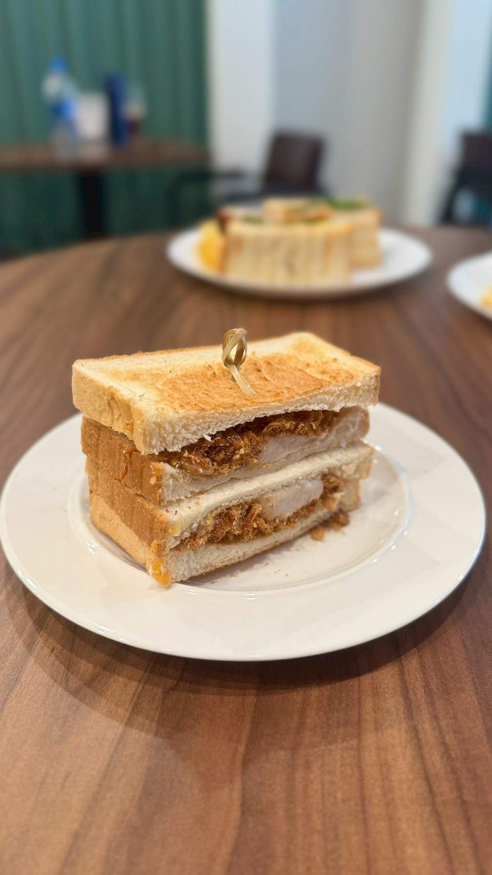 啡常美好 | 苗栗苑裡迎新地標，超美咖啡館，輕食甜點鬆餅一應俱全。