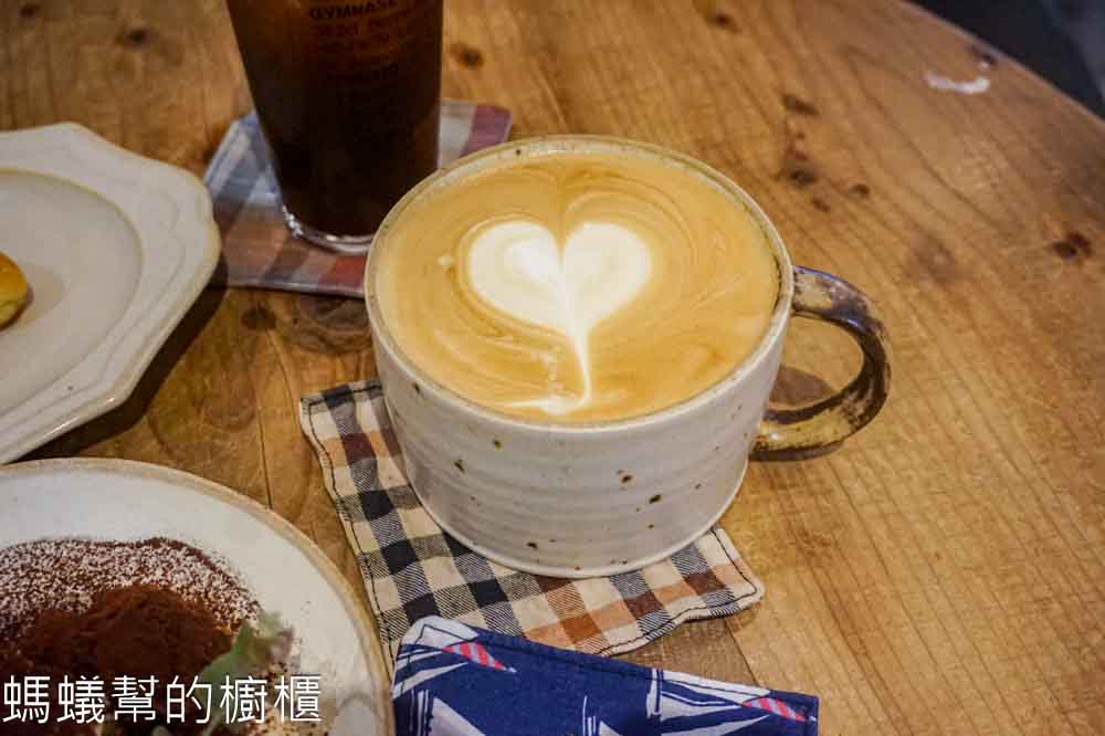 種甜 | 新竹市東區巷弄裡甜點麵包咖啡館，近新竹女中。