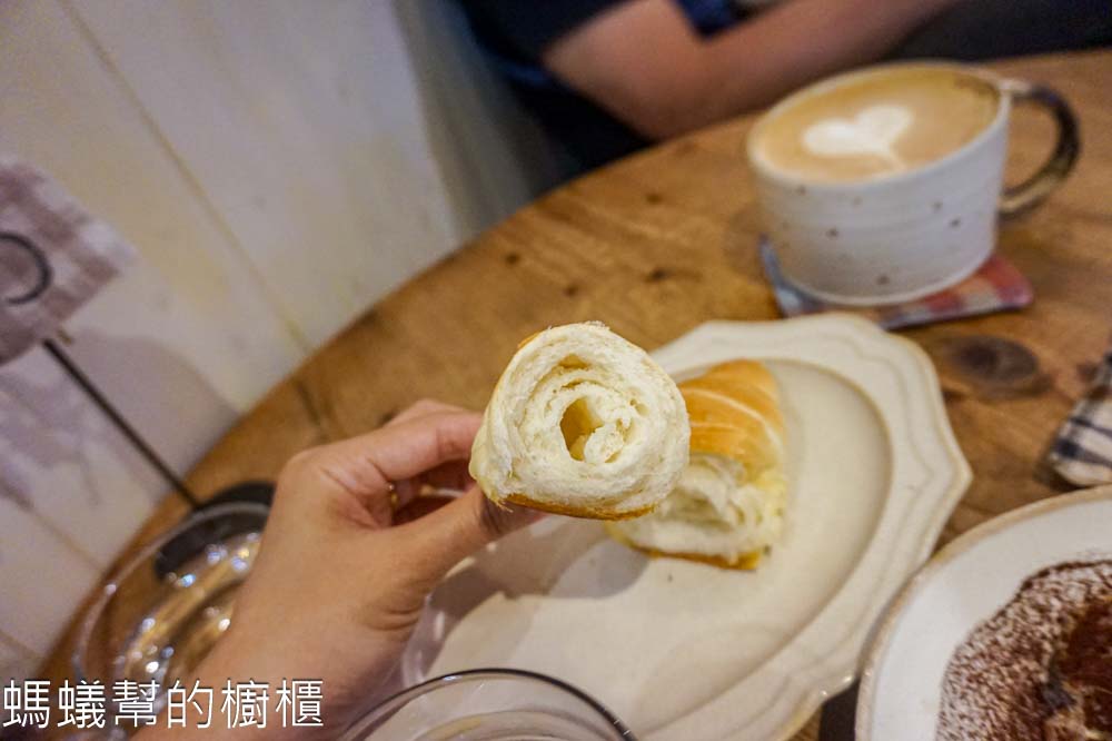種甜 | 新竹市東區巷弄裡甜點麵包咖啡館，近新竹女中。