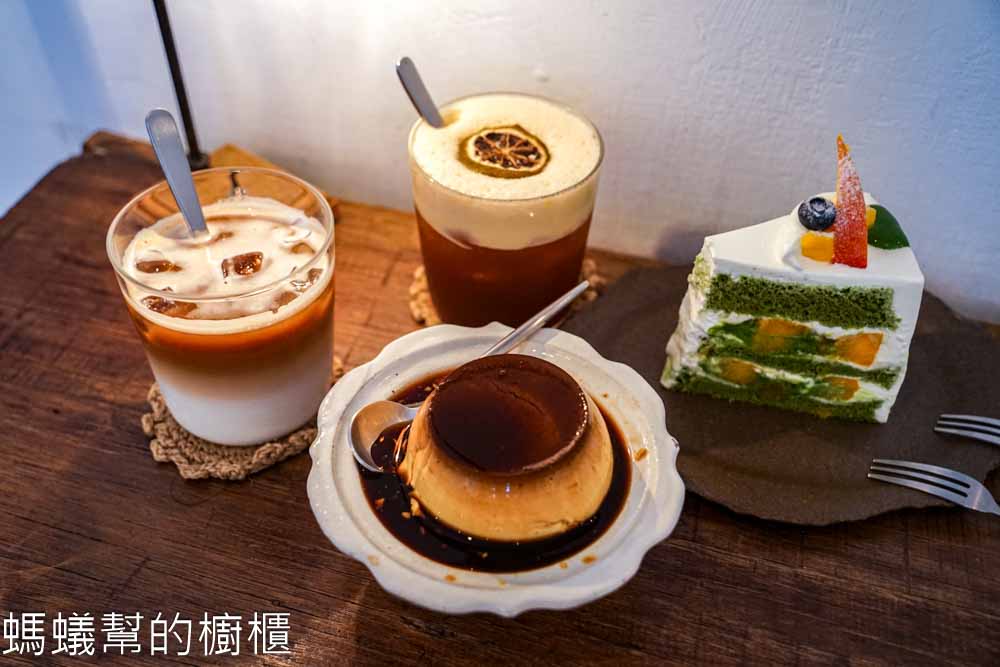 來森もり | 台中西屯區巷子裡甜點咖啡,貓咪出沒,戚風蛋糕用心。