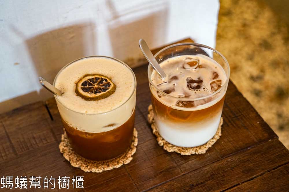 來森もり | 台中西屯區巷子裡甜點咖啡,貓咪出沒,戚風蛋糕用心。