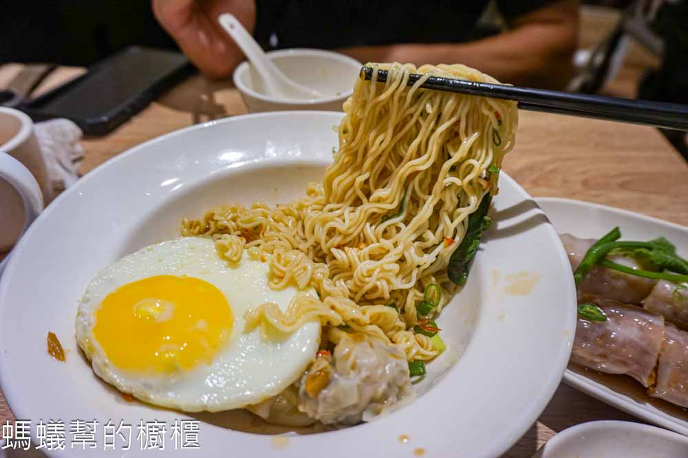 良家港式手工點心坊 | 新竹東區美食推薦，需要排隊的美味平價港式點心。
