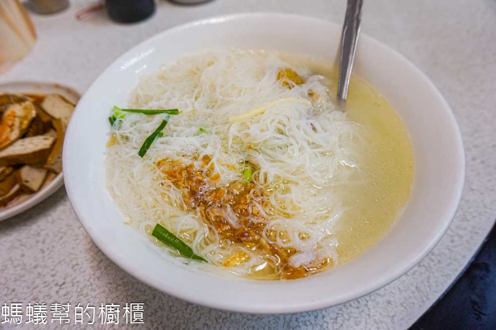 原夜市鴨肉麵 | 新竹市東區炒鴨肉麵，新竹人對鴨肉麵的執著，排隊也要吃。