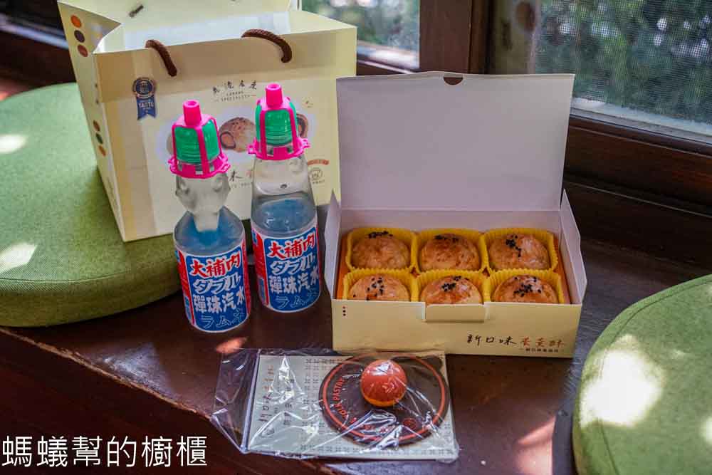 鹿港時代 | 鹿港桂花巷文創選品，鹿角造型霜淇淋，免費套圈圈彈珠檯遊戲。